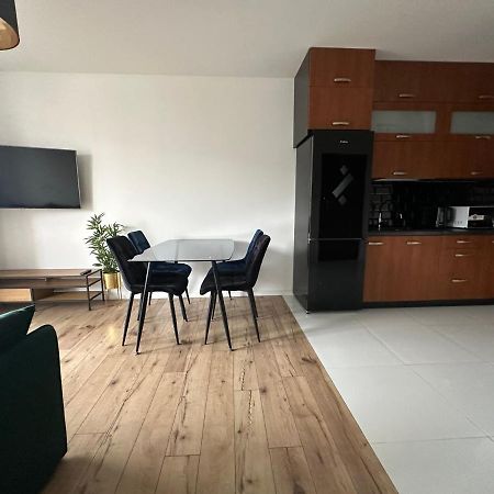 Sdh 3 Radzymin Comfortable Apartment Near Warsaw المظهر الخارجي الصورة
